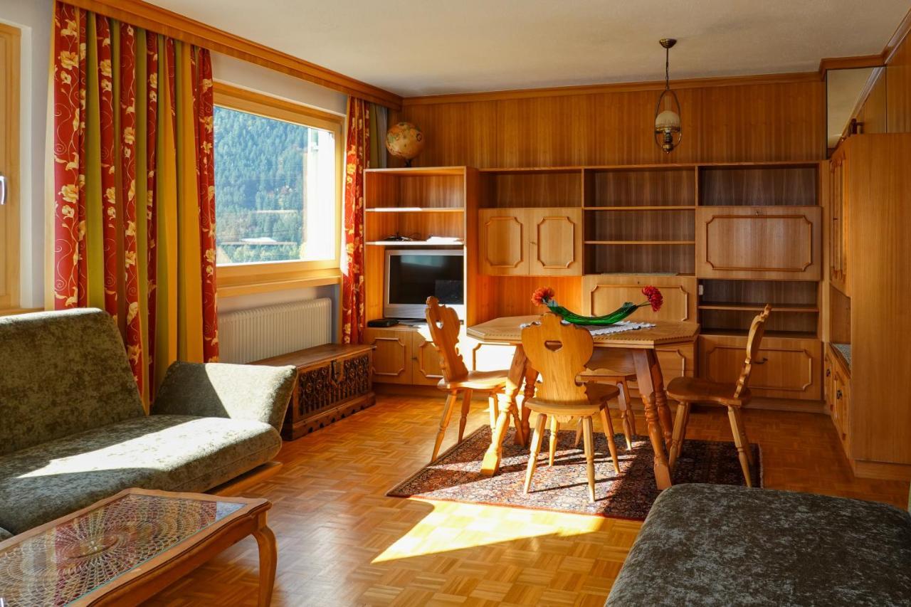 Waldchalet Steinbock Sankt Anton im Montafon Exterior photo